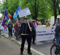 Demo gegen Panzertransporte Rostock 5.5.2024_5_004